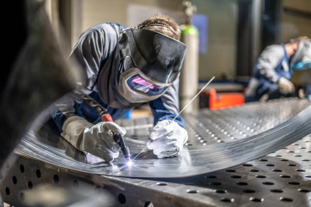  Litchfield, IL Welder Pros